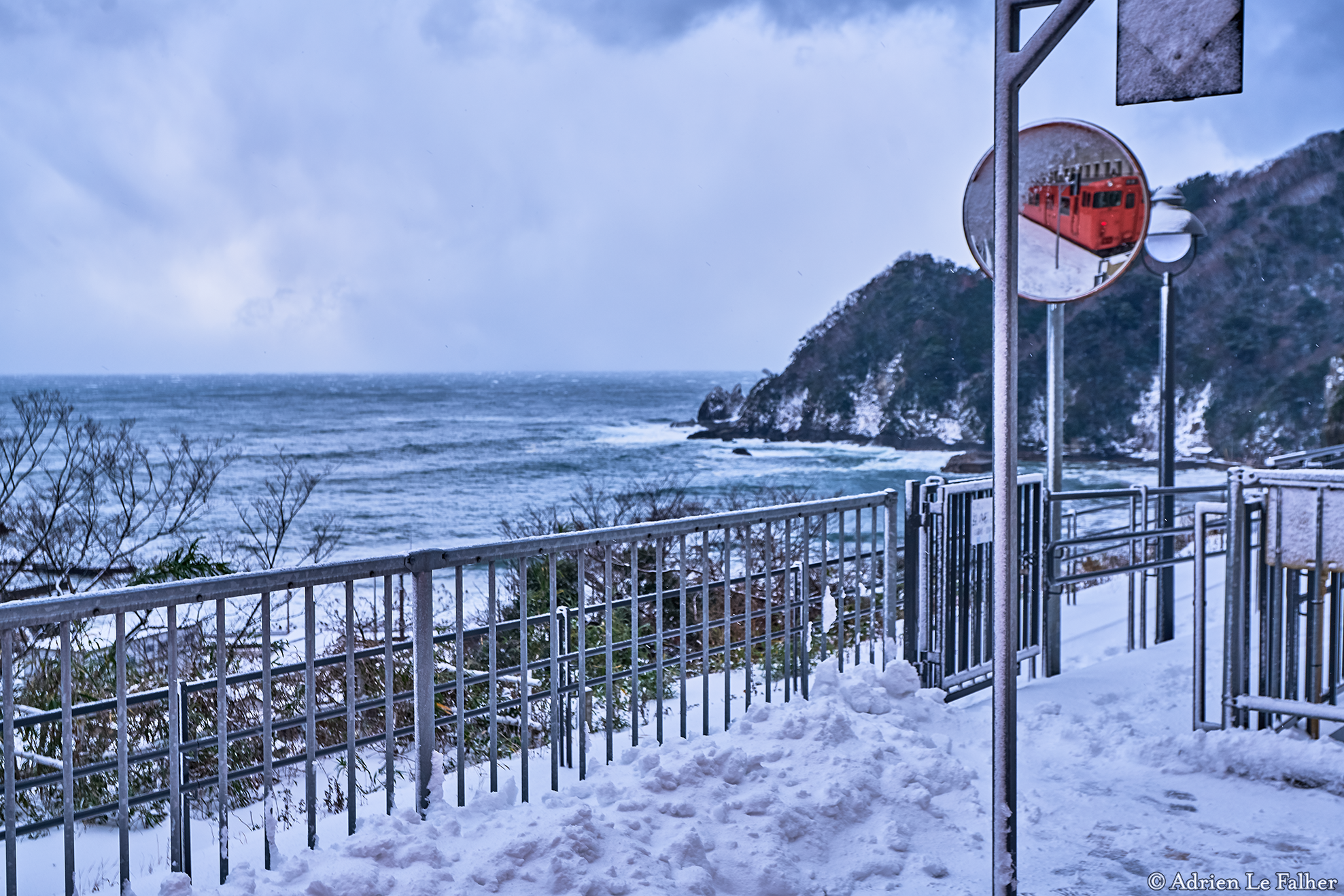 Tottori Train by Adrien Le Falher - 2.png