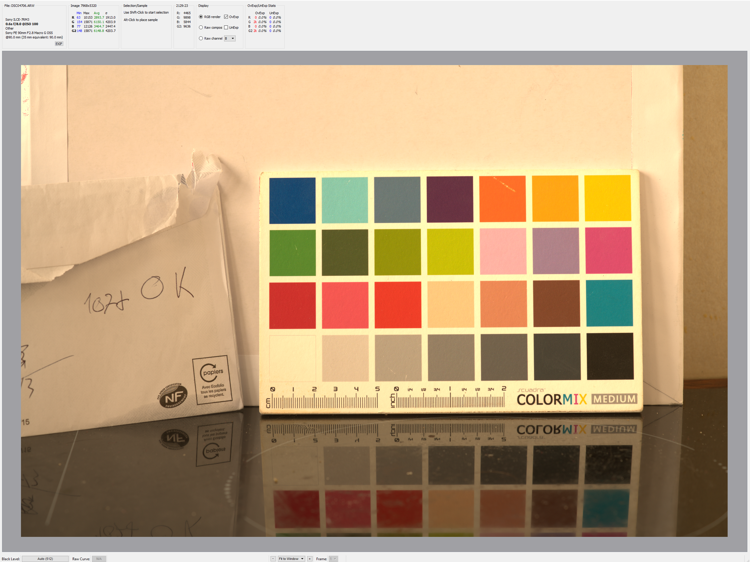 Ici, le zébra n’apparaît pas sur mon appareil, RawDigger me dit bien que je n’ai aucune zone cramée.